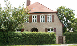 Das Pfarrhaus im Ortskern